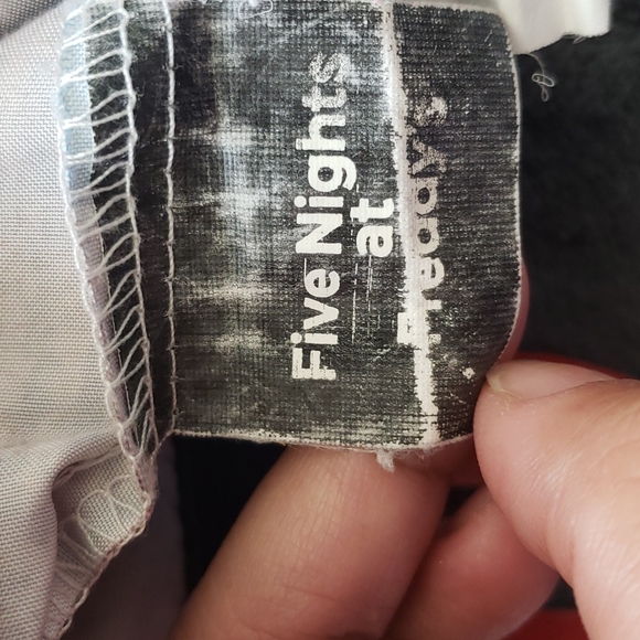 Five Nights at Freddy's Pillowcase - Picture 5 of 8